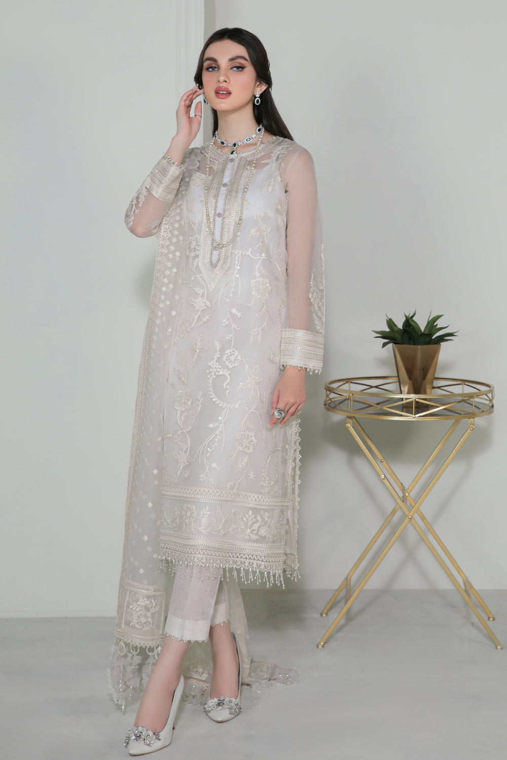 Baroque | Formals Collection | EMBROIDERED ORGANZA UF-186