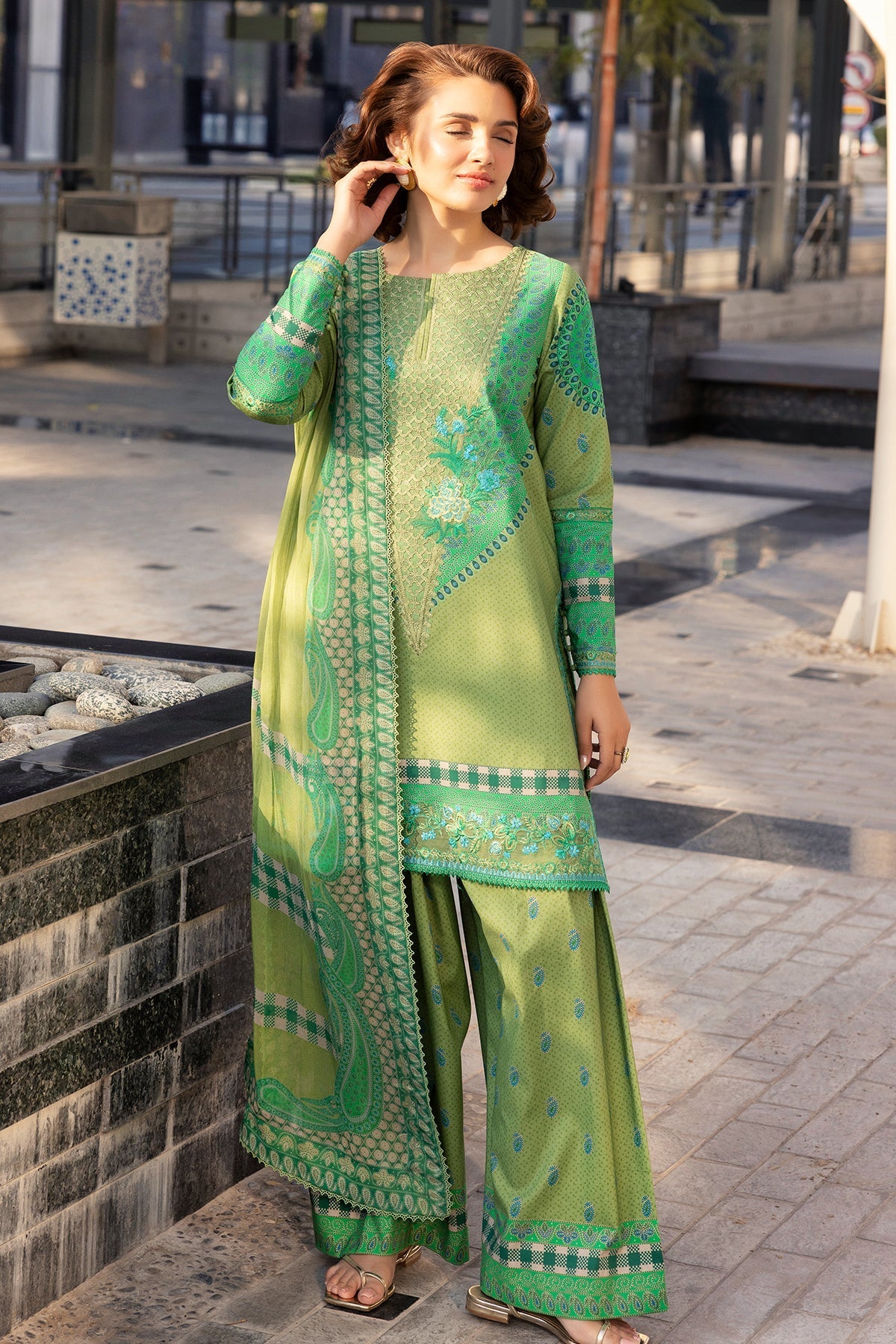 Charizma | Infinity Lawn | 3-PC UNSTITCHED EMBROIDERED LAWN COLLECTION IN6-02