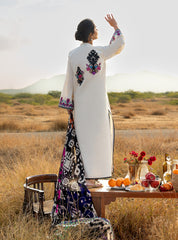 Zainab Chottani | Spring Summer Lawn 26 | Nivara 17