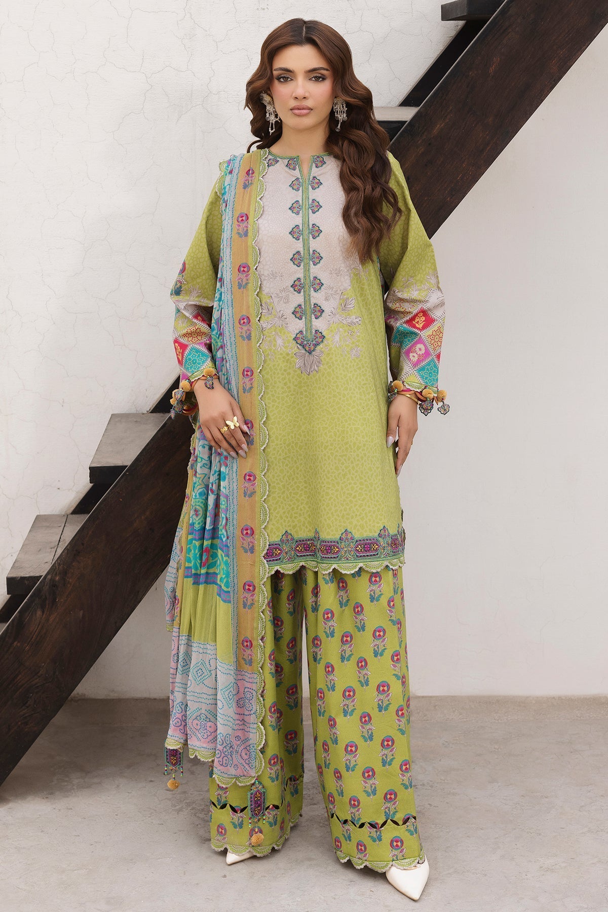 Charizma | Andaaz Lawn 26 | CAD6-10