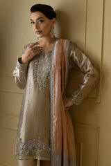 Sana Abbas | Suvi Wedding Formals | LEYA
