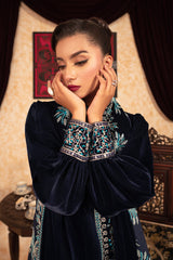 Fozia Khalid | Velvet Deck | Spade