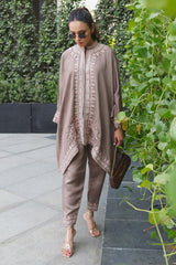 Chic Ophicial | Spotlight | Cinnamon Peach