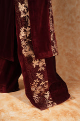 Fozia Khalid | Velvet Deck | Duchess