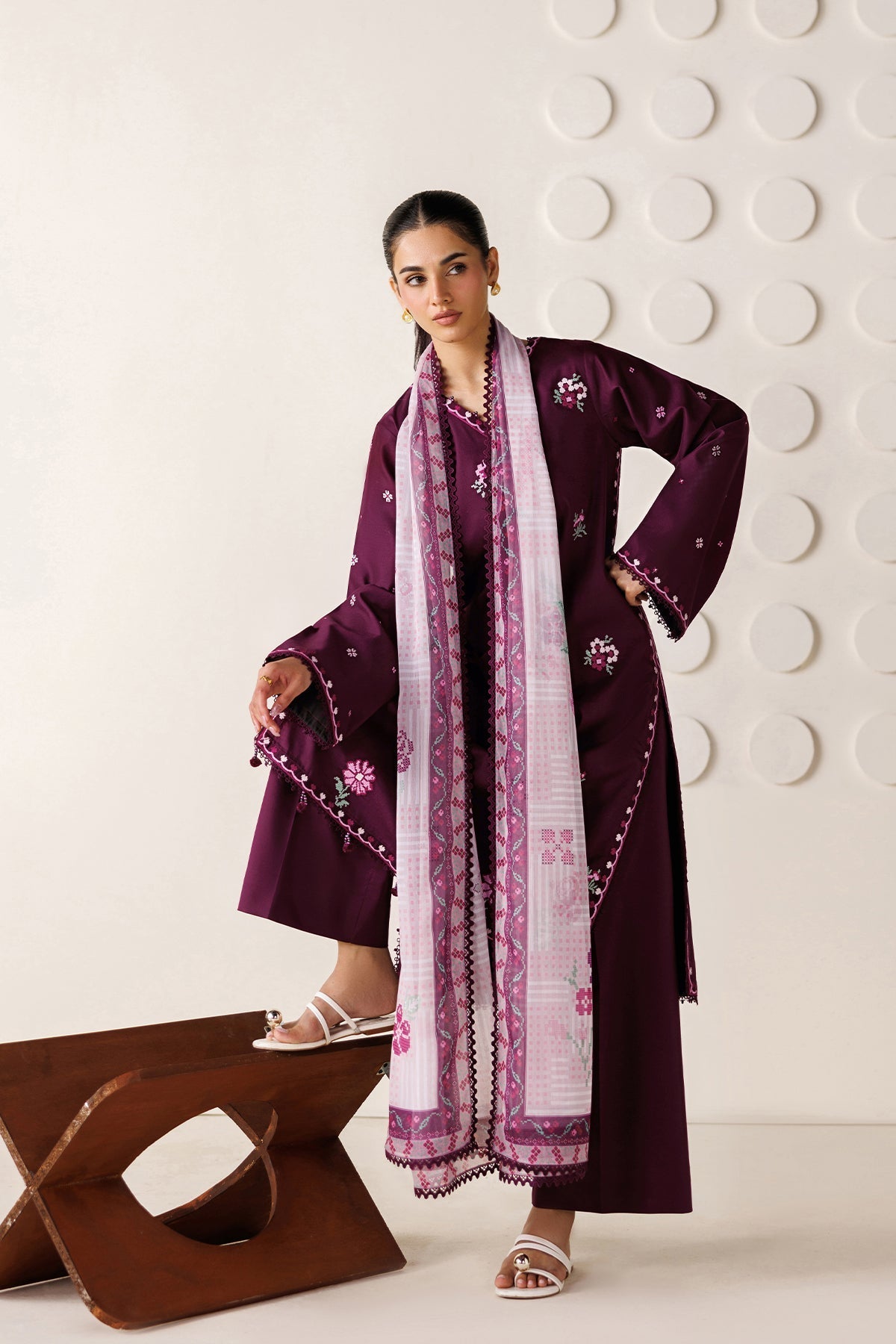 Farasha | Summer Melody 26 | Magenta Aura