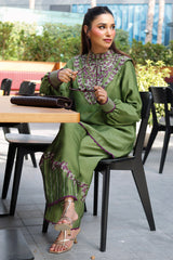 Chic Ophicial | Spotlight | Olive Aubergine