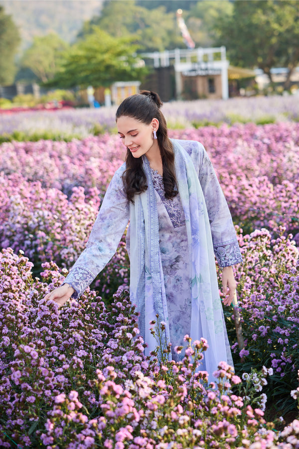 Farasha | Summer Escape 26 | Petal Hush