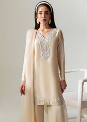 Mahum Asad | The Sirens | Champagne