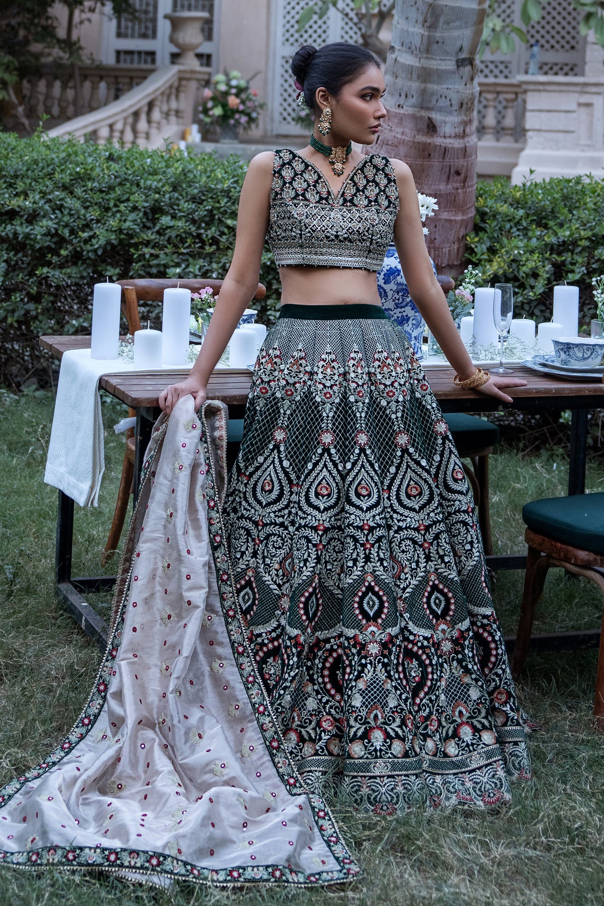 Threads and Motifs | Formal Dresses 24 | 7556