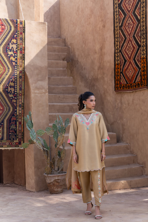 Sana Abbas | Pehar Eid Luxe | Lael