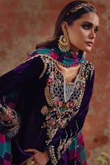 Annus Abrar | Mirha Winter Velour | Dalia