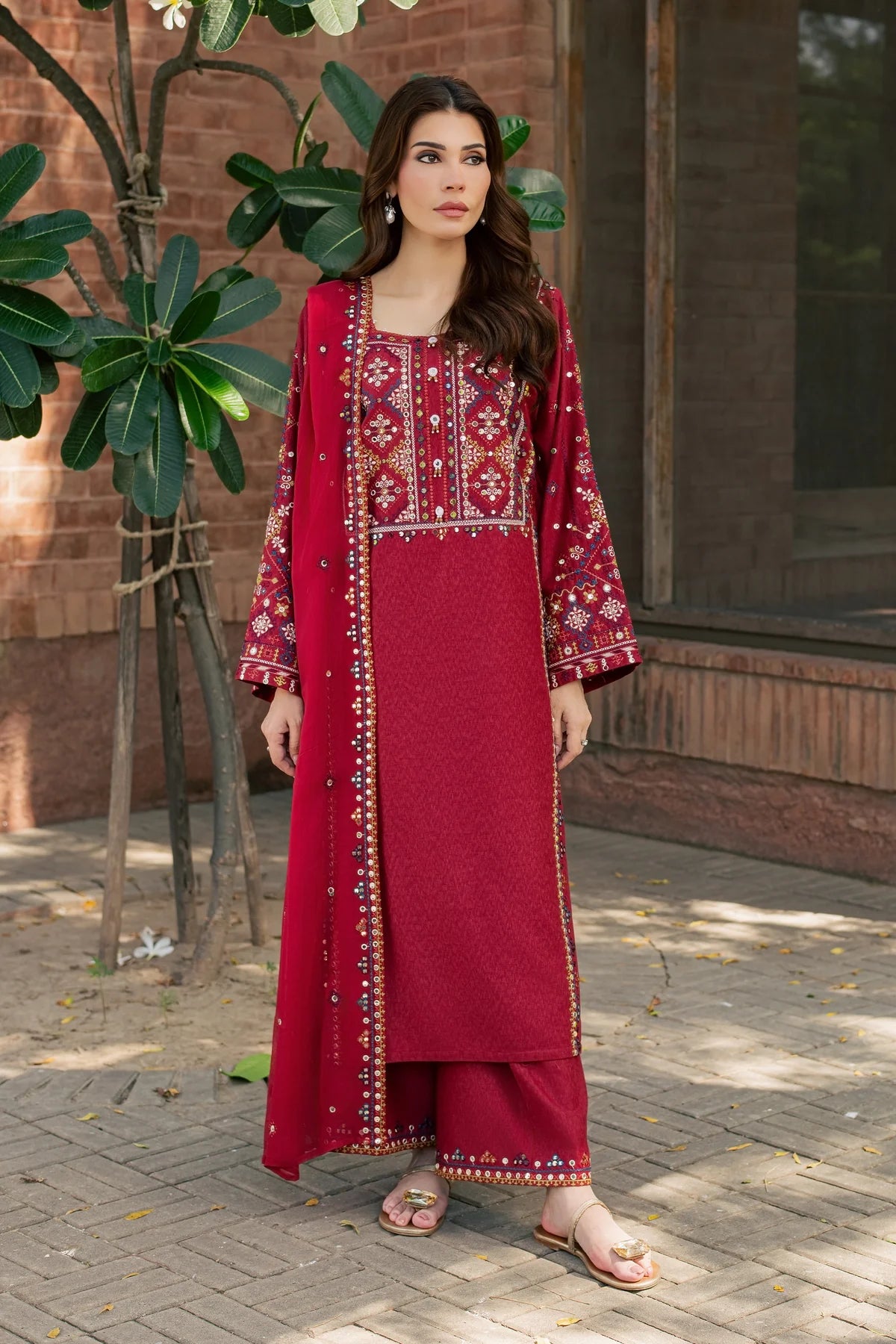 Batik | KACHO 3PC EMBROIDERED | KARANDI PRET