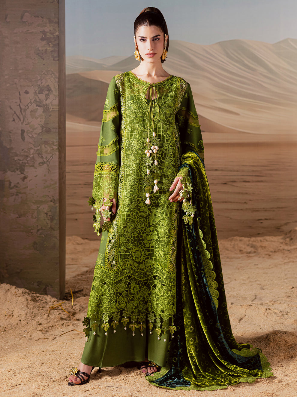 Mahnur | Amelia Luxury Winter 25 | CK-012 Kotrai