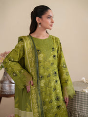 Mahnur | Leila Winter 24 |  Cedar