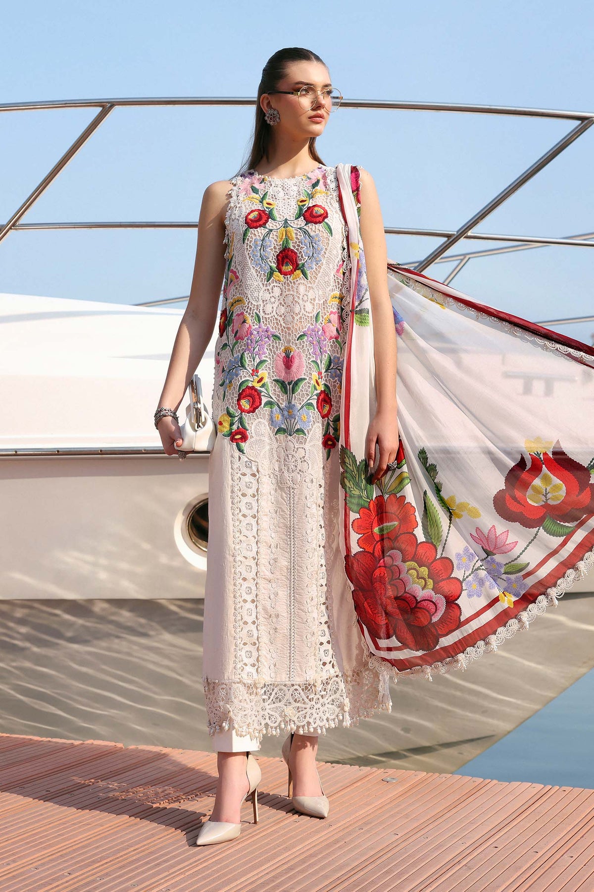 Maria B | Lawn 26 | D-2610-A