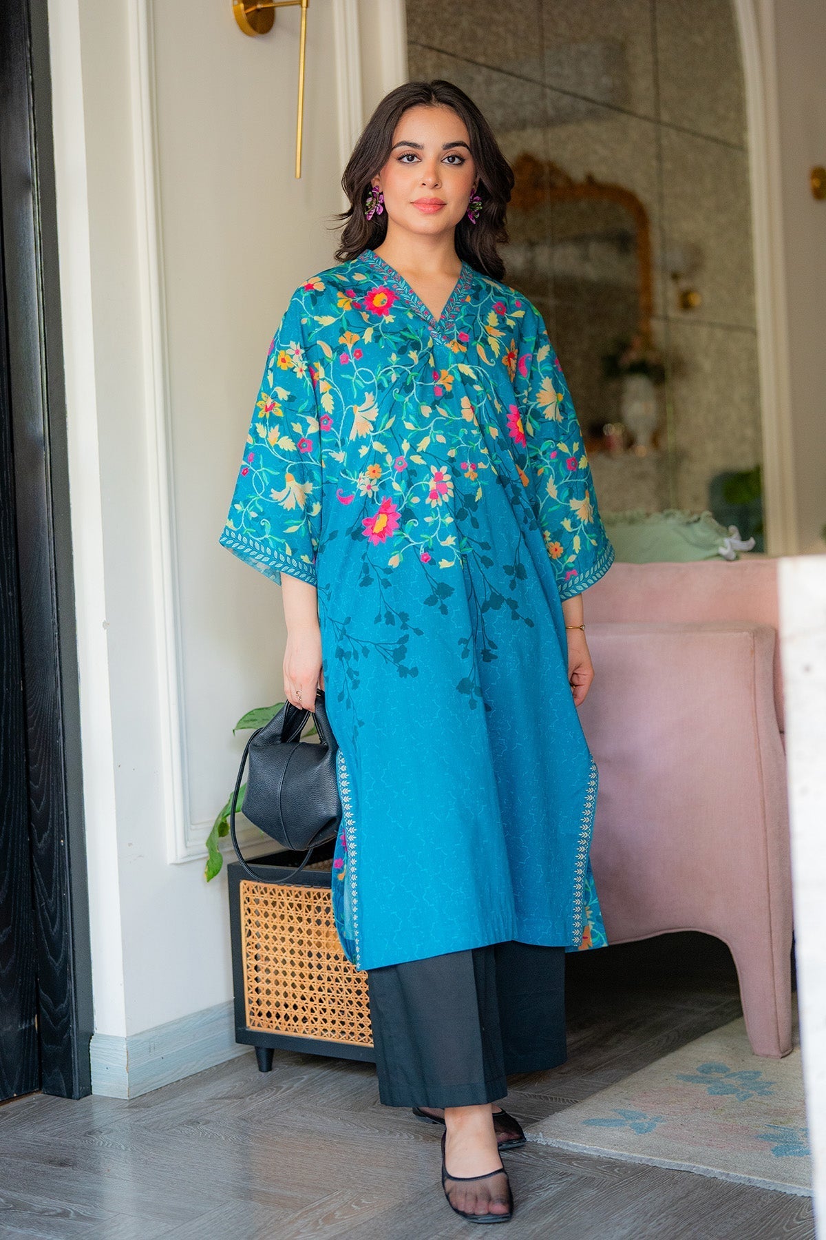 Sahar | Selene Vol 2 | Floral splash