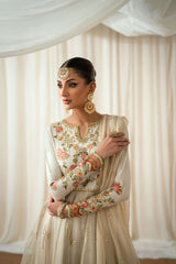 Sana Abbas | Zeya Formals | LAIRA