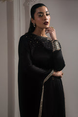 Mina Kashif | Emilie Formals | Estilo