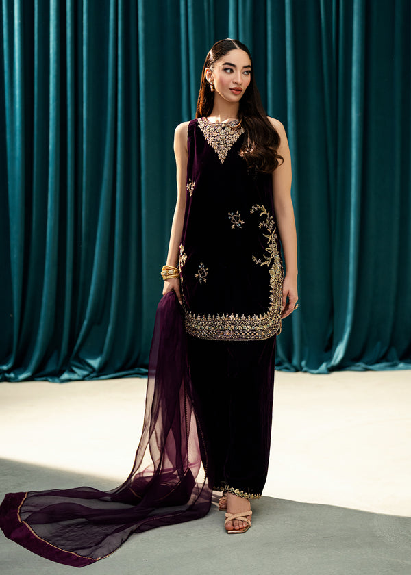 Umsha | Velvet Code | Plum Echo