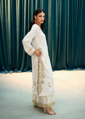 Umsha | Velvet Code | Imperial Ivory