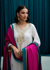 Umsha | Velvet Code | Imperial Ivory