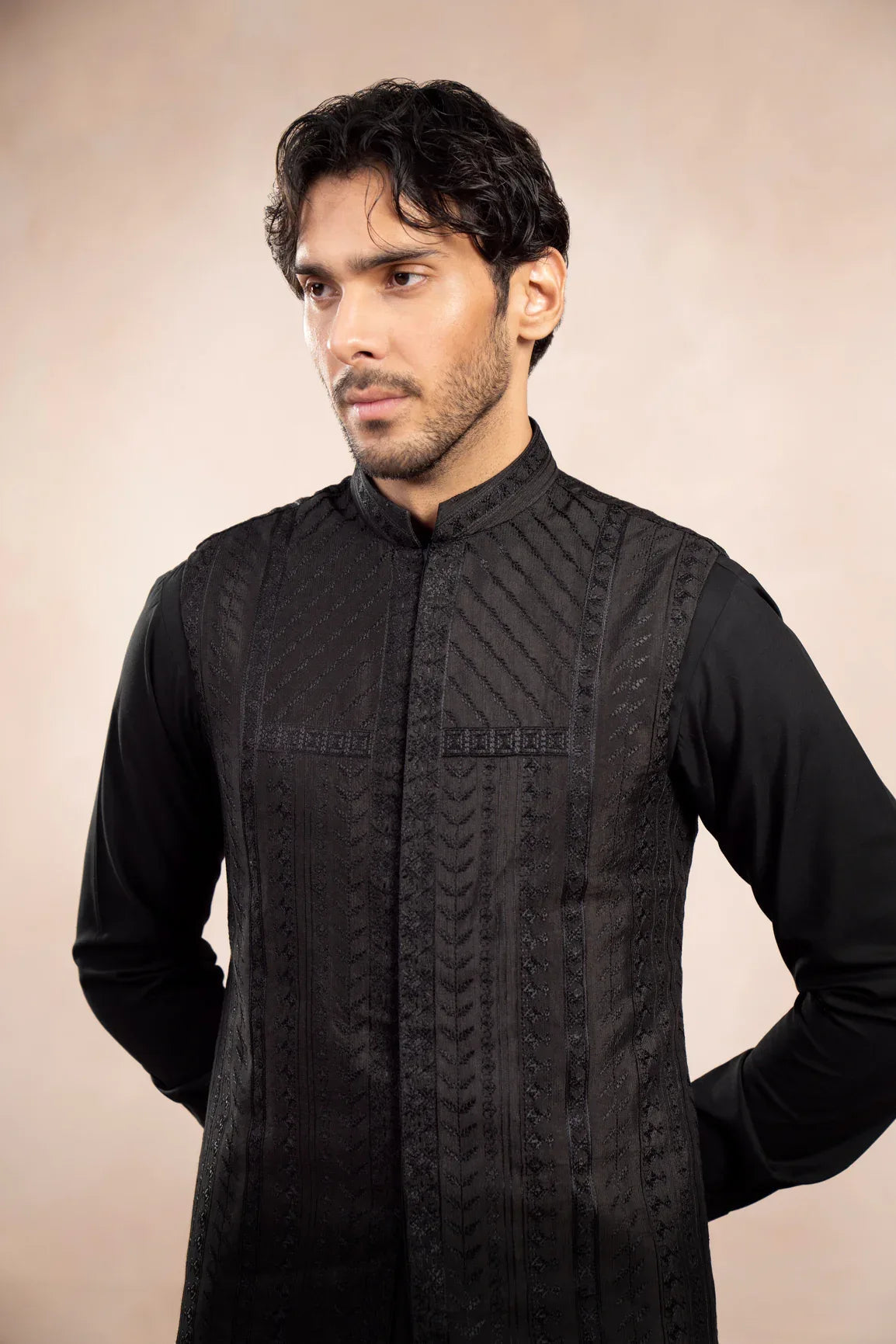 Black Royal Embroidered Waistcoat - Men