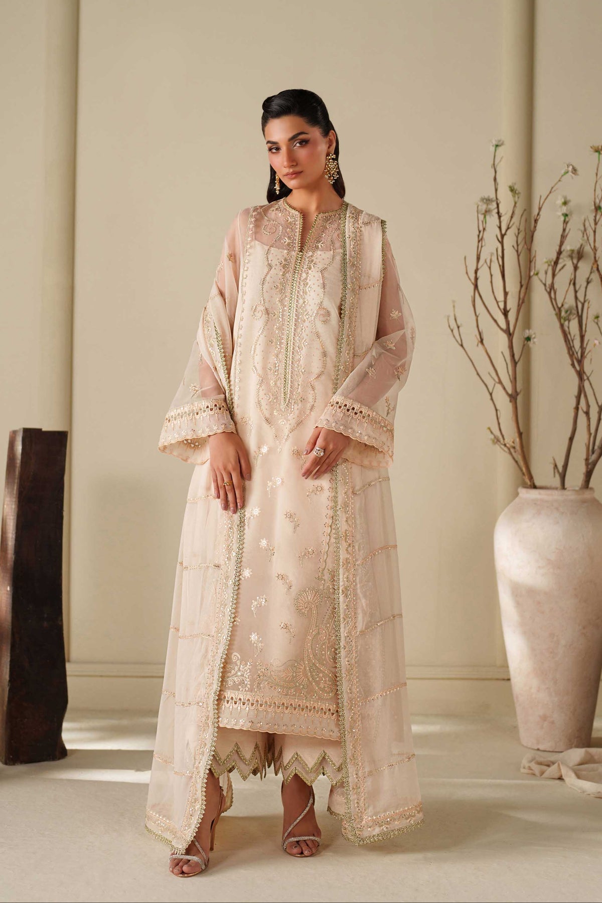 Akbar Aslam | Formal Pret | Taupe