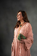 Nilofer Shahid | Mihrimah Formals | Zeneyp