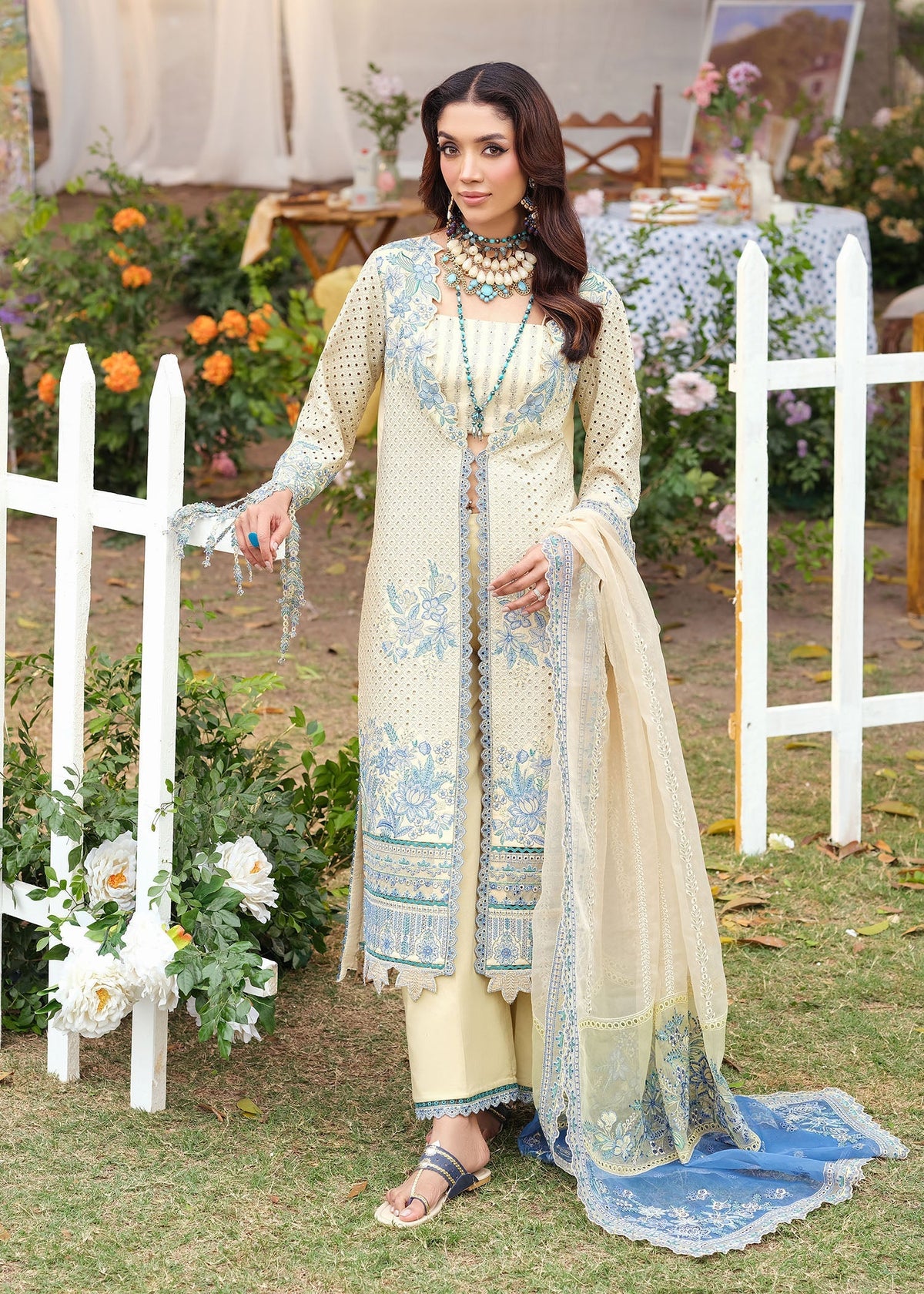 Zarizaa | Echelon Lawn | LAGOON