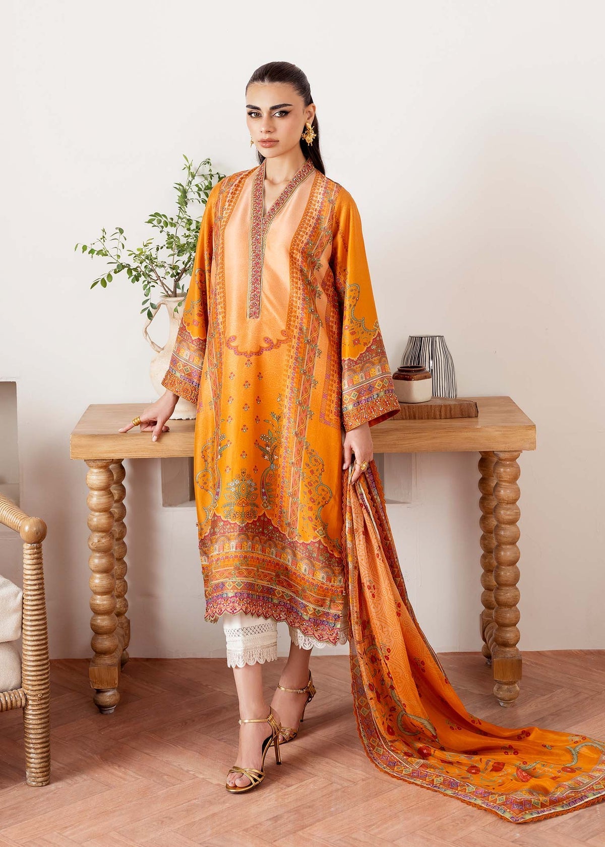 Kanwal Malik | Rosalia Silk Eid 25 | Kira