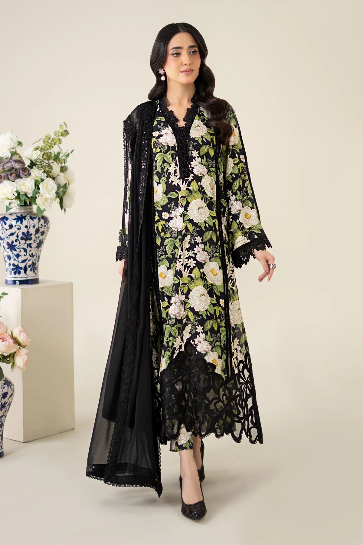 Maria B | 3 Piece Embroidered | DW-EA25-56R1-Black