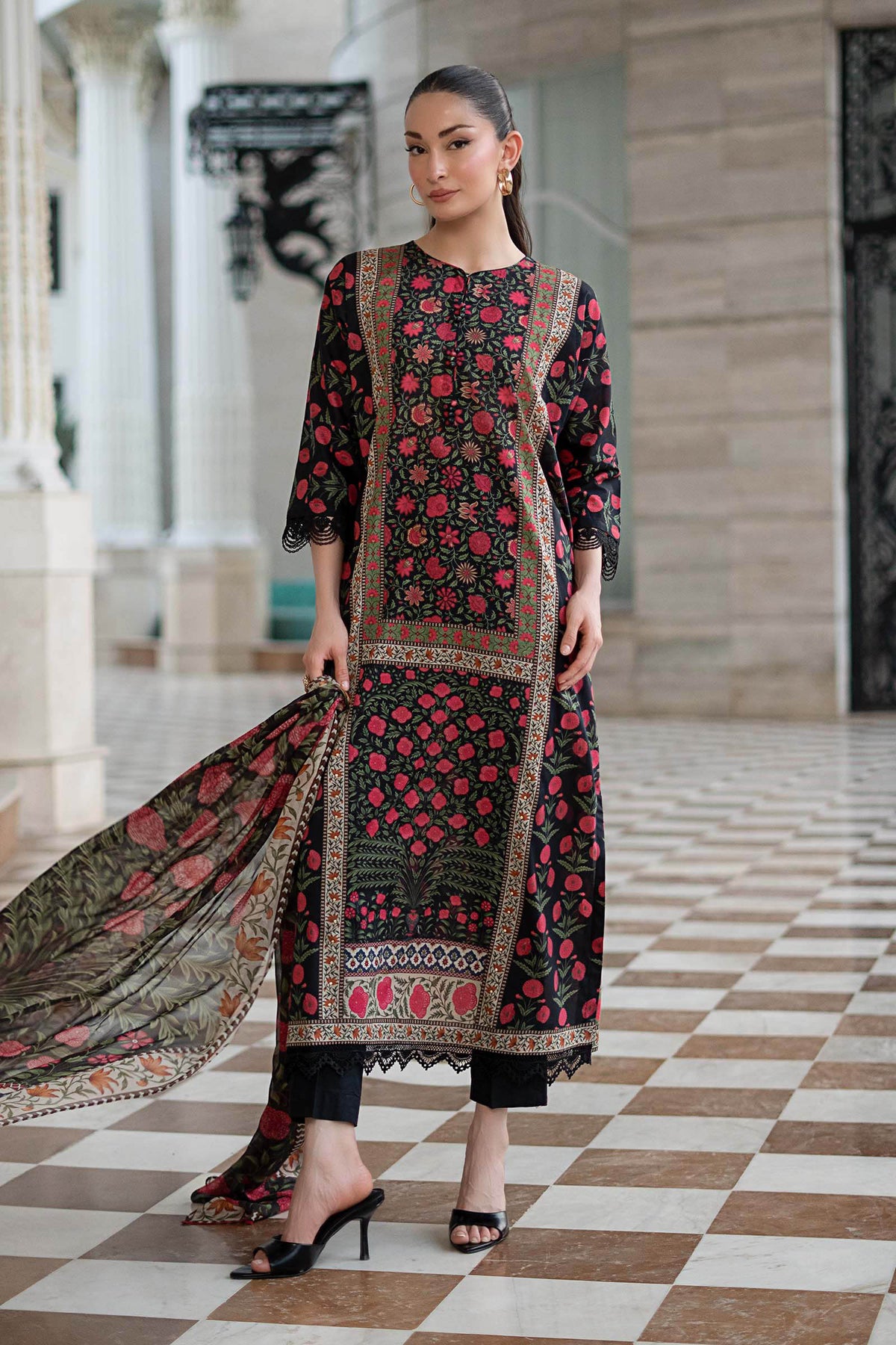Maria B | 3 Piece Embroidered | DW-EA26-101-Black