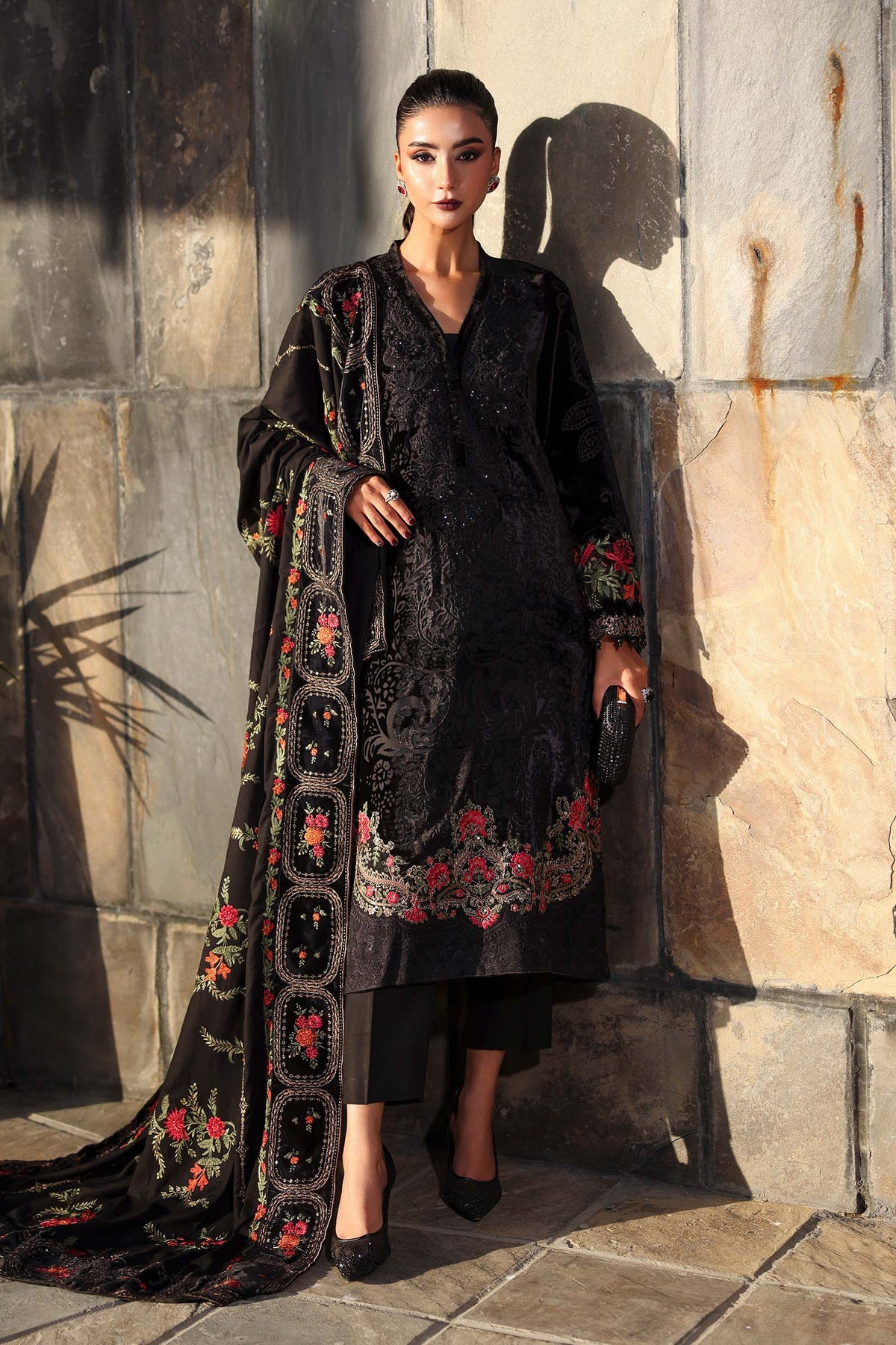 Maria B | Luxury Pret Winter 25 | DW-W25-29