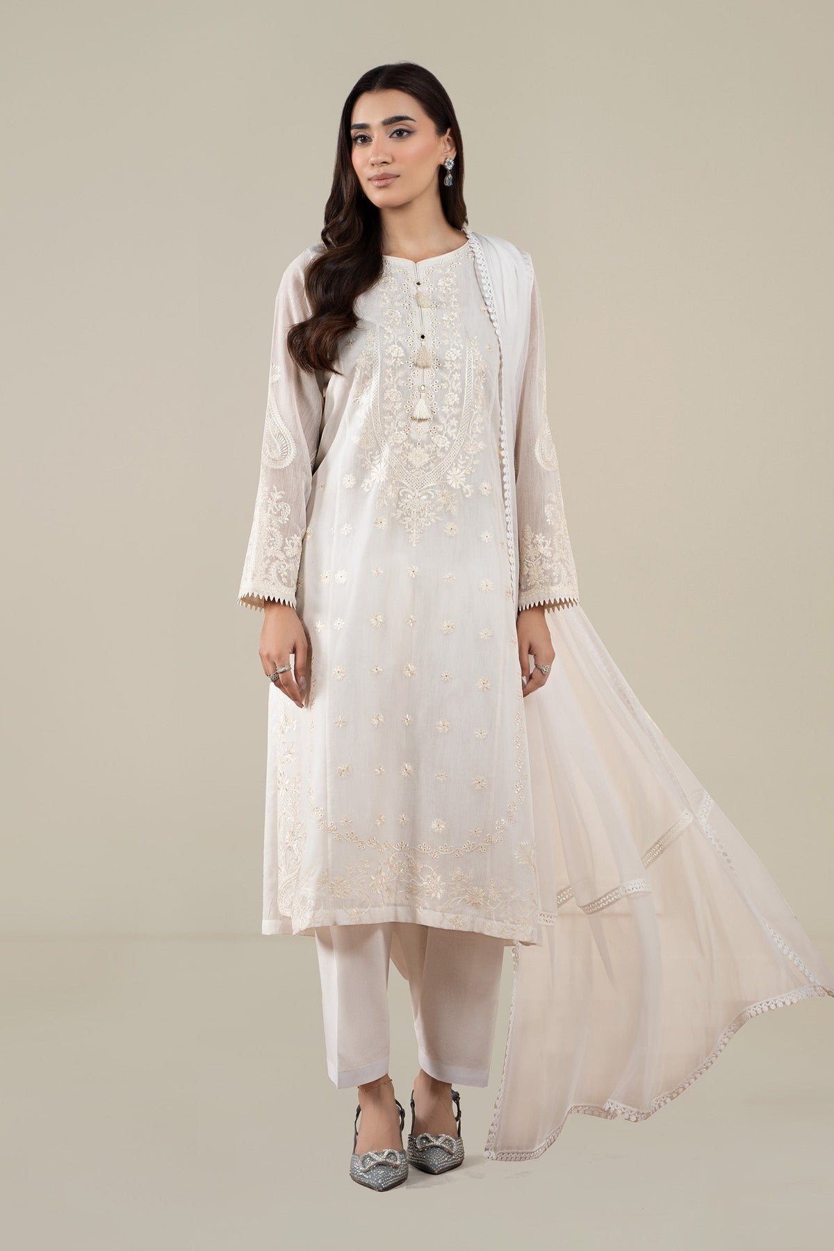 Maria B | Luxury Winter Pret 25 | DW-EA25-76-Off White
