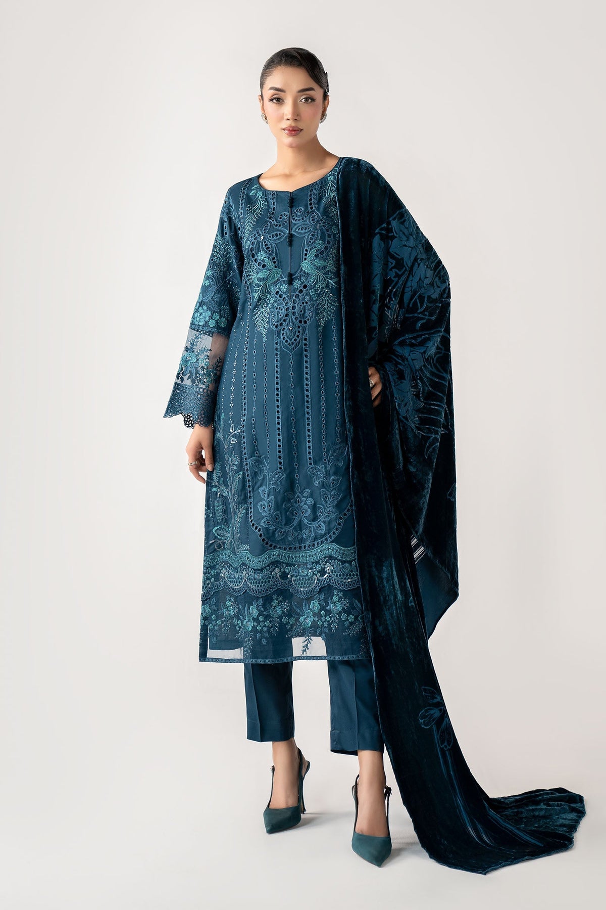 Maria B | Luxury Winter Pret 25 | DW-W25-24-Teal