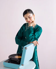 Republic Womenswear | Essentials 25 | ES-188