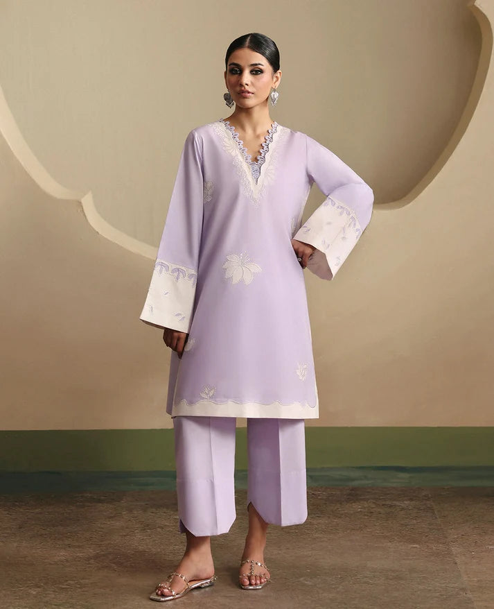 Republic Womenswear | Neoma Essential Basic Pret 26 | Aurelia