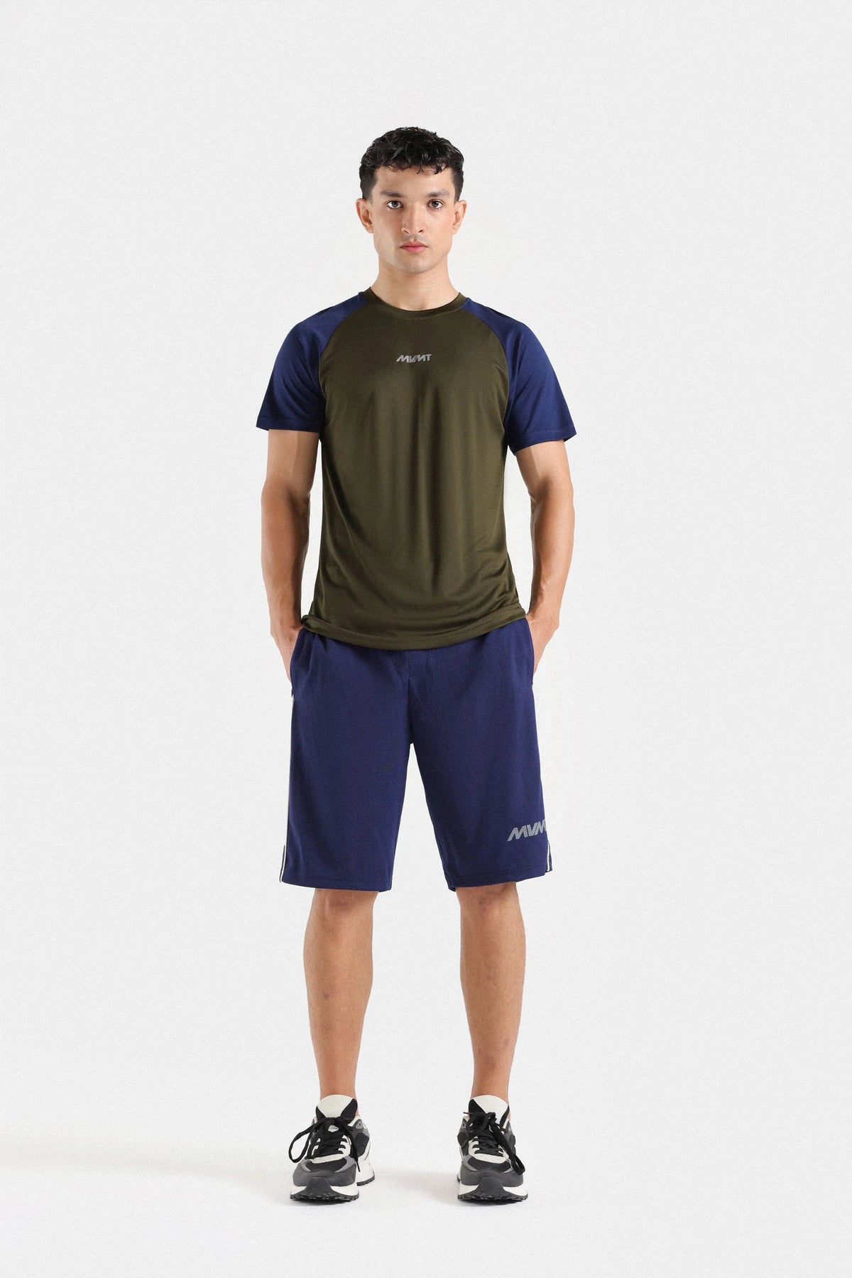 Outfitter Regular Fit Basic Activewear Shorts
