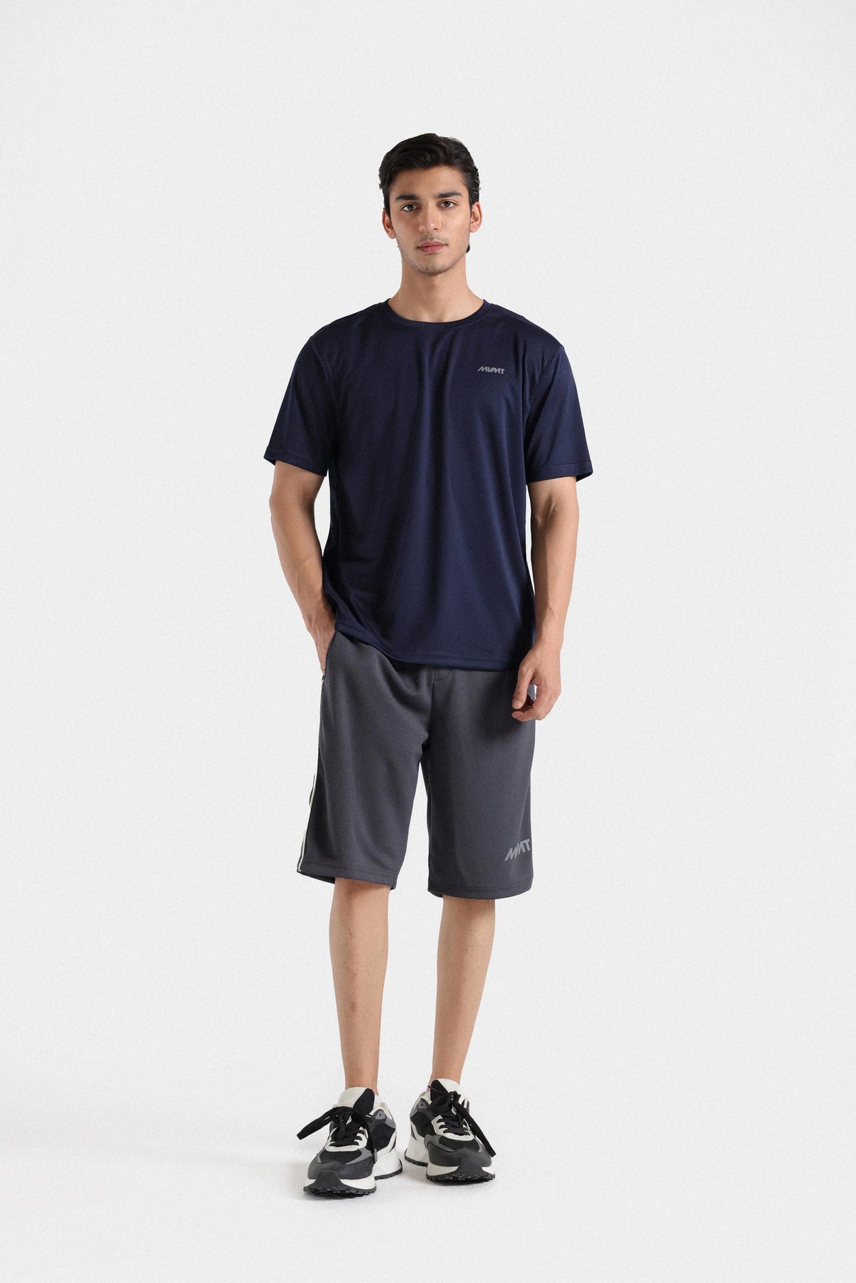 Outfitter Regular Fit Basic Activewear Shorts