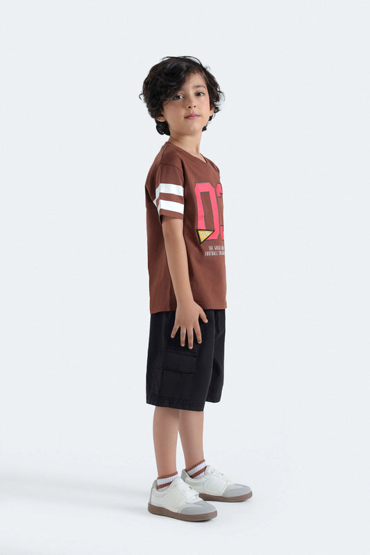 Outfitter Regular Fit Varsity T-Shirt With Embroidered Patch For Kids