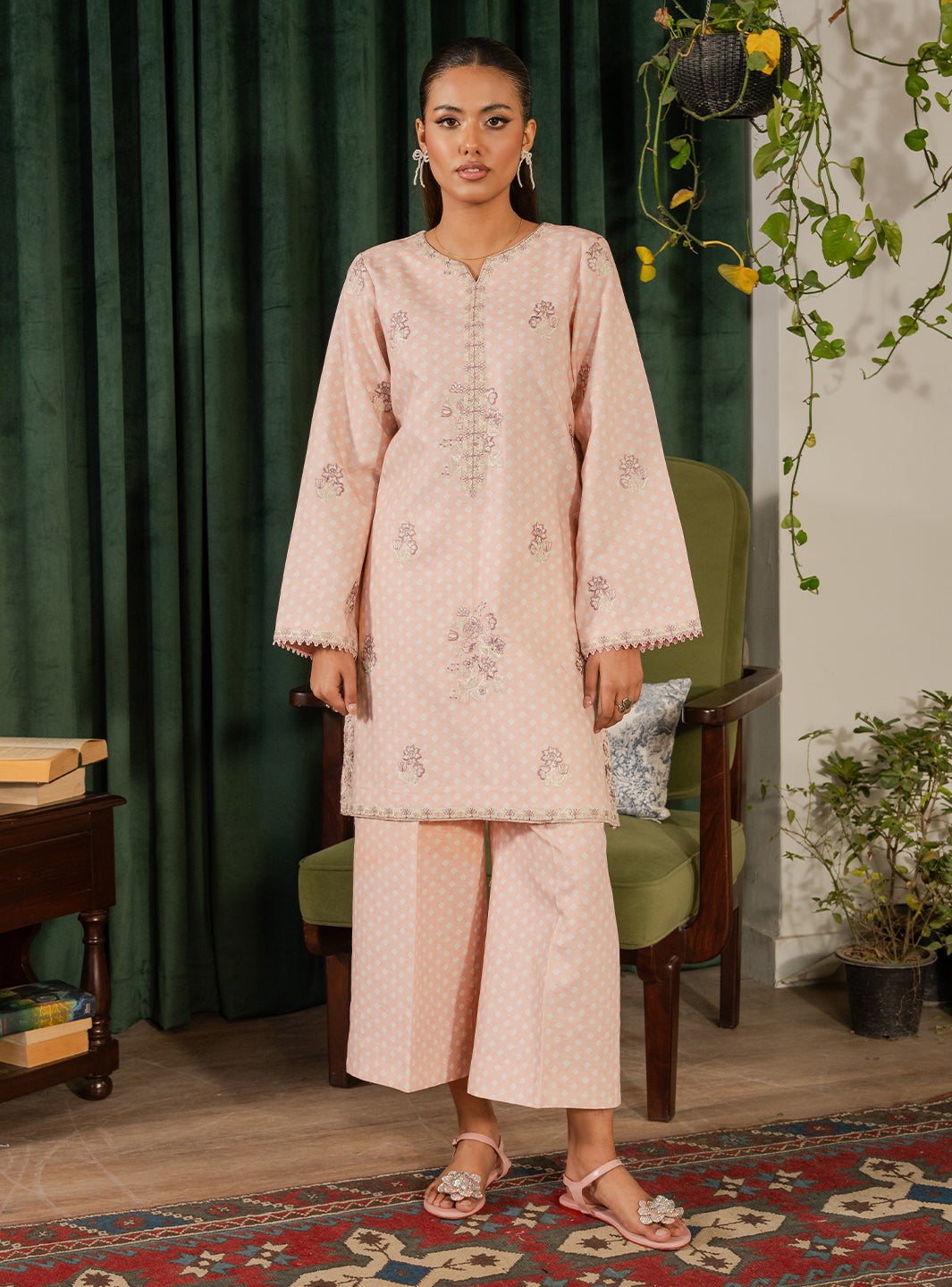 Faiza Faisal | Lumiere Winter Pret | LYRA