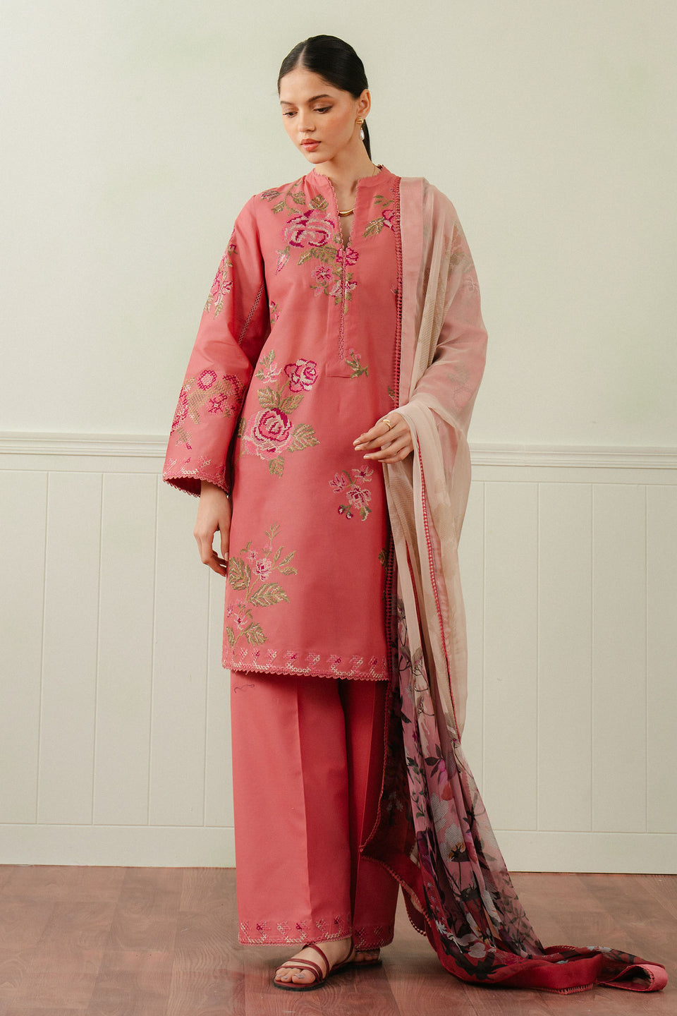 Zara Shahjahan | Coco Lawn 25 | FREYA-4A