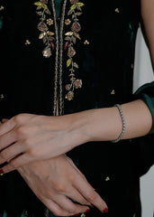 Mahum Asad | Voila Velvets | Emerald