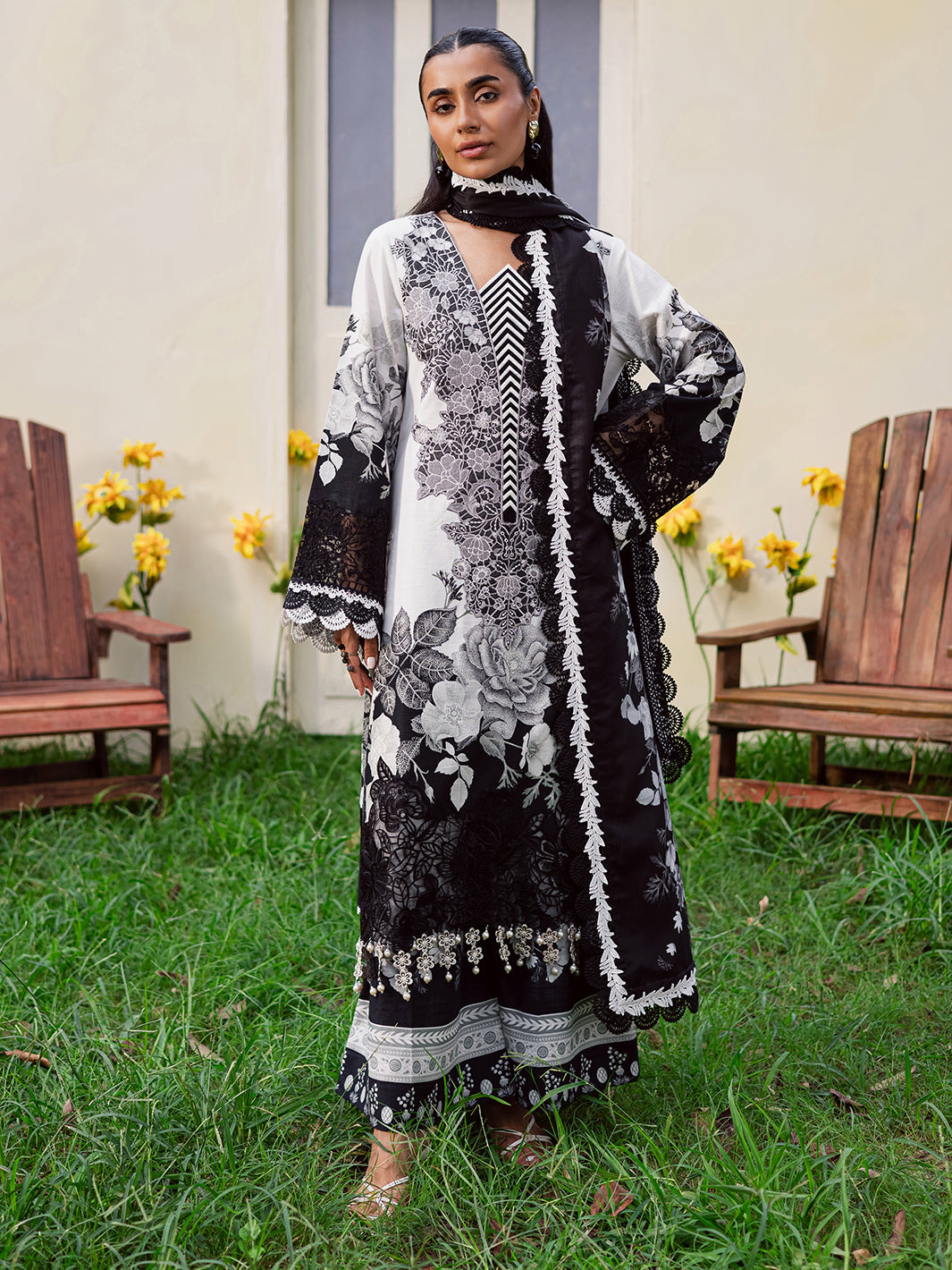 Mahnur | Gardenia Khaddar 25 | GR-05