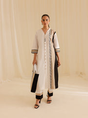 Mahnur | Petal Whispers Lawn Pret | Gardenia
