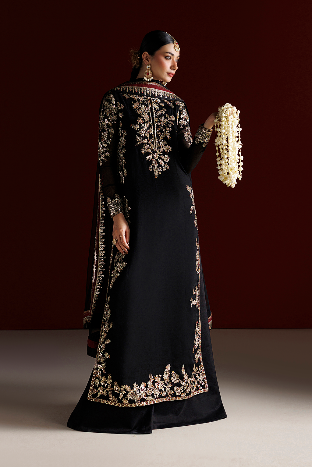 Iznik | Chiffon Semi Formal | EMBROIDERED CC-107