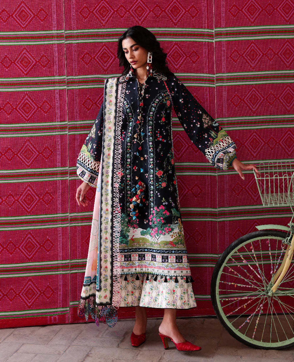 Republic Womenswear | Unstitched Lawn’26 | Neoma Inaya