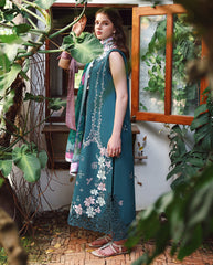 Mushq | The Secret Garden Lawn | Ivy Spell