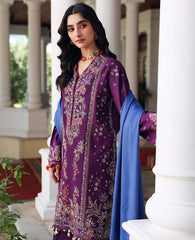 Republic Womenswear | Amaris Luxury Shawl 25 | Kaia