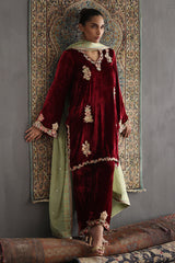 Sana Abbas | Velvet Formals | KARLA